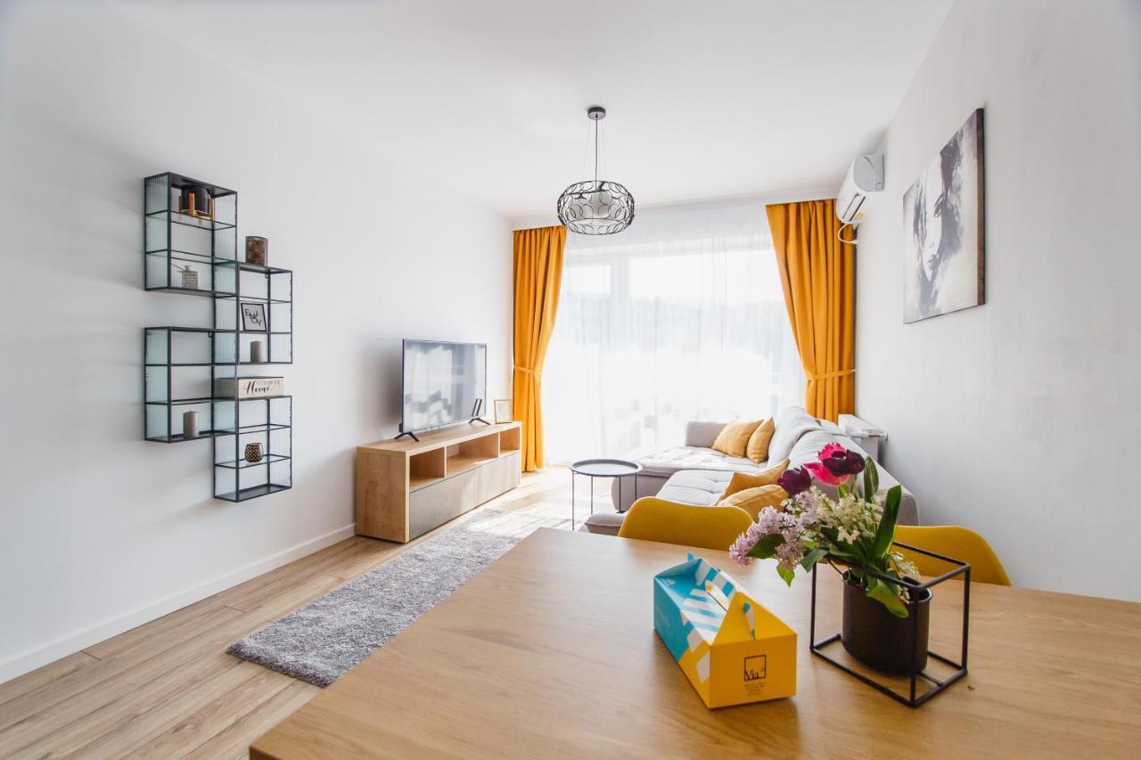 Gorgeous Home At Prima Universitatii Oradea Ngoại thất bức ảnh