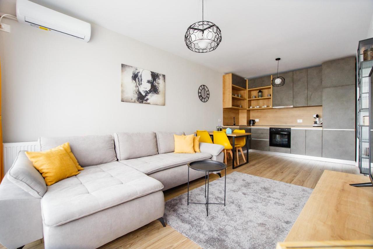 Gorgeous Home At Prima Universitatii Oradea Ngoại thất bức ảnh