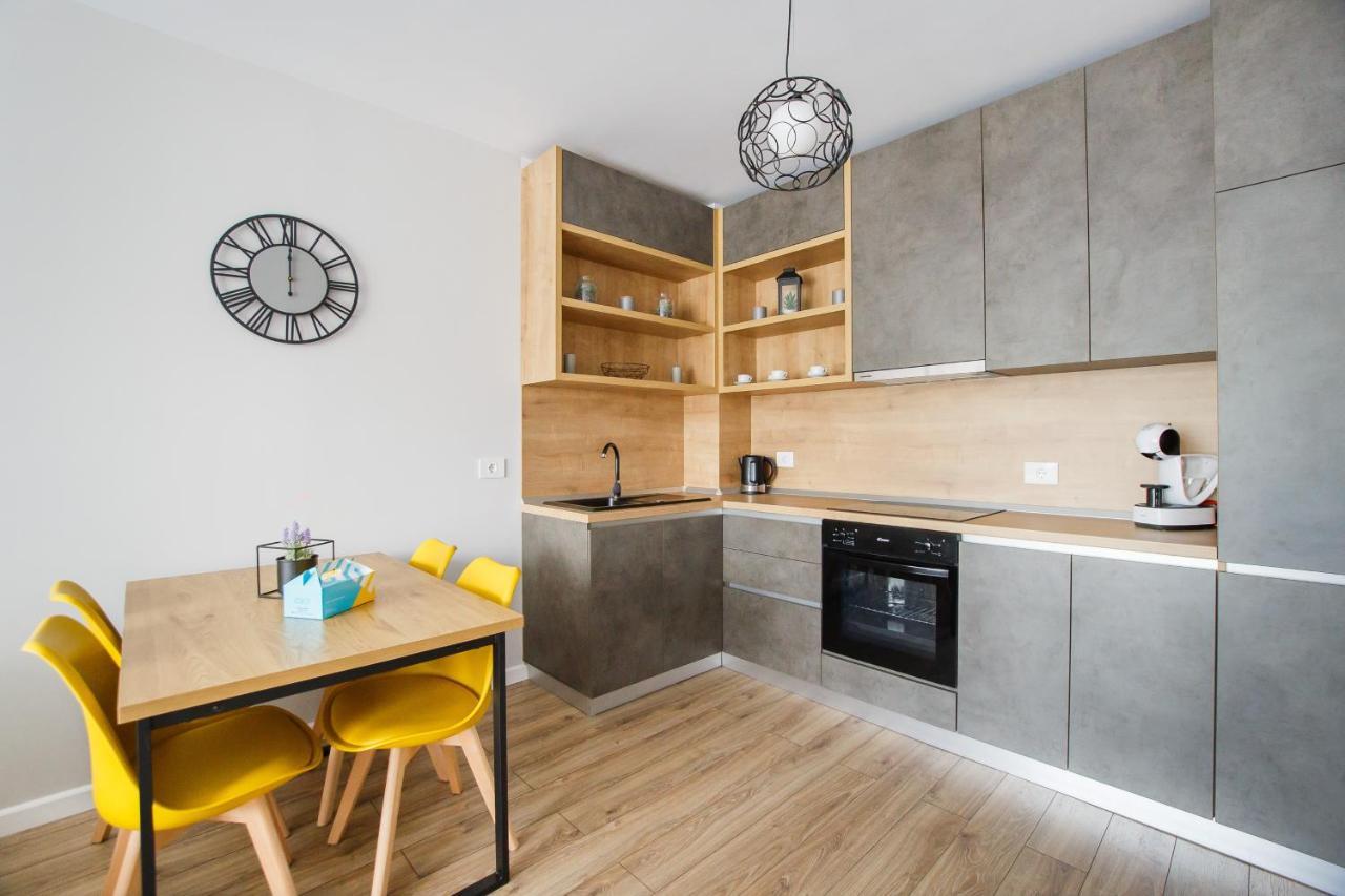 Gorgeous Home At Prima Universitatii Oradea Ngoại thất bức ảnh