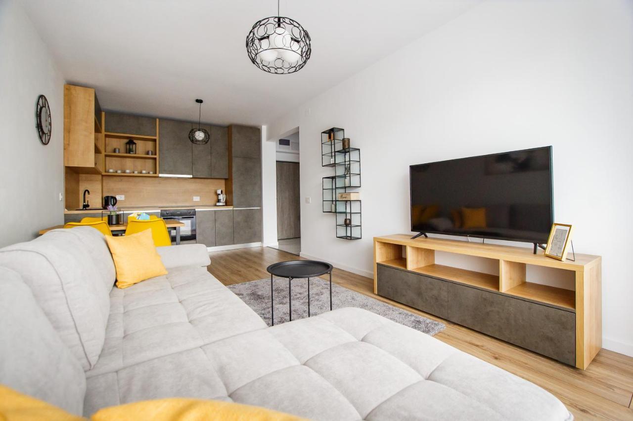 Gorgeous Home At Prima Universitatii Oradea Ngoại thất bức ảnh