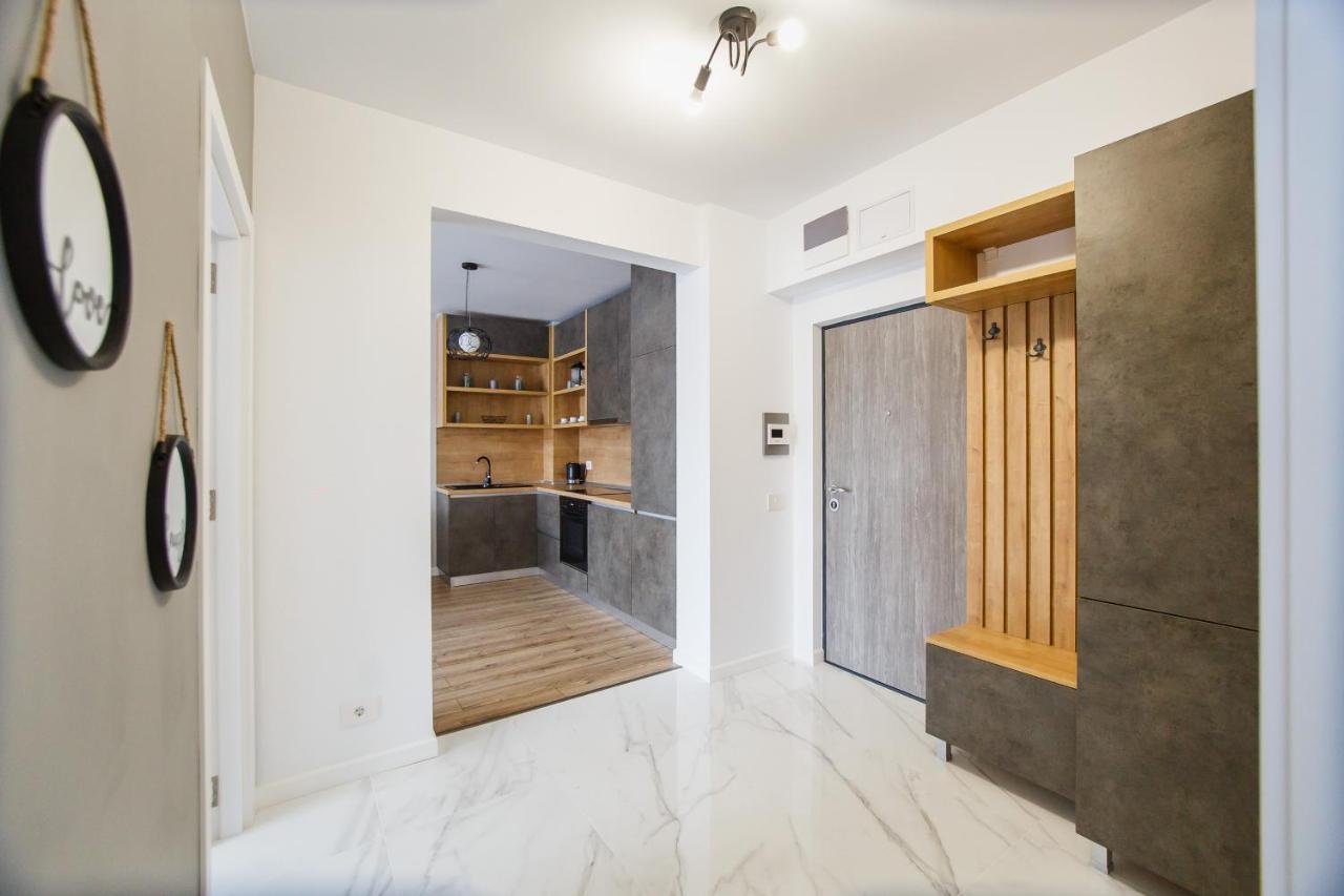 Gorgeous Home At Prima Universitatii Oradea Ngoại thất bức ảnh