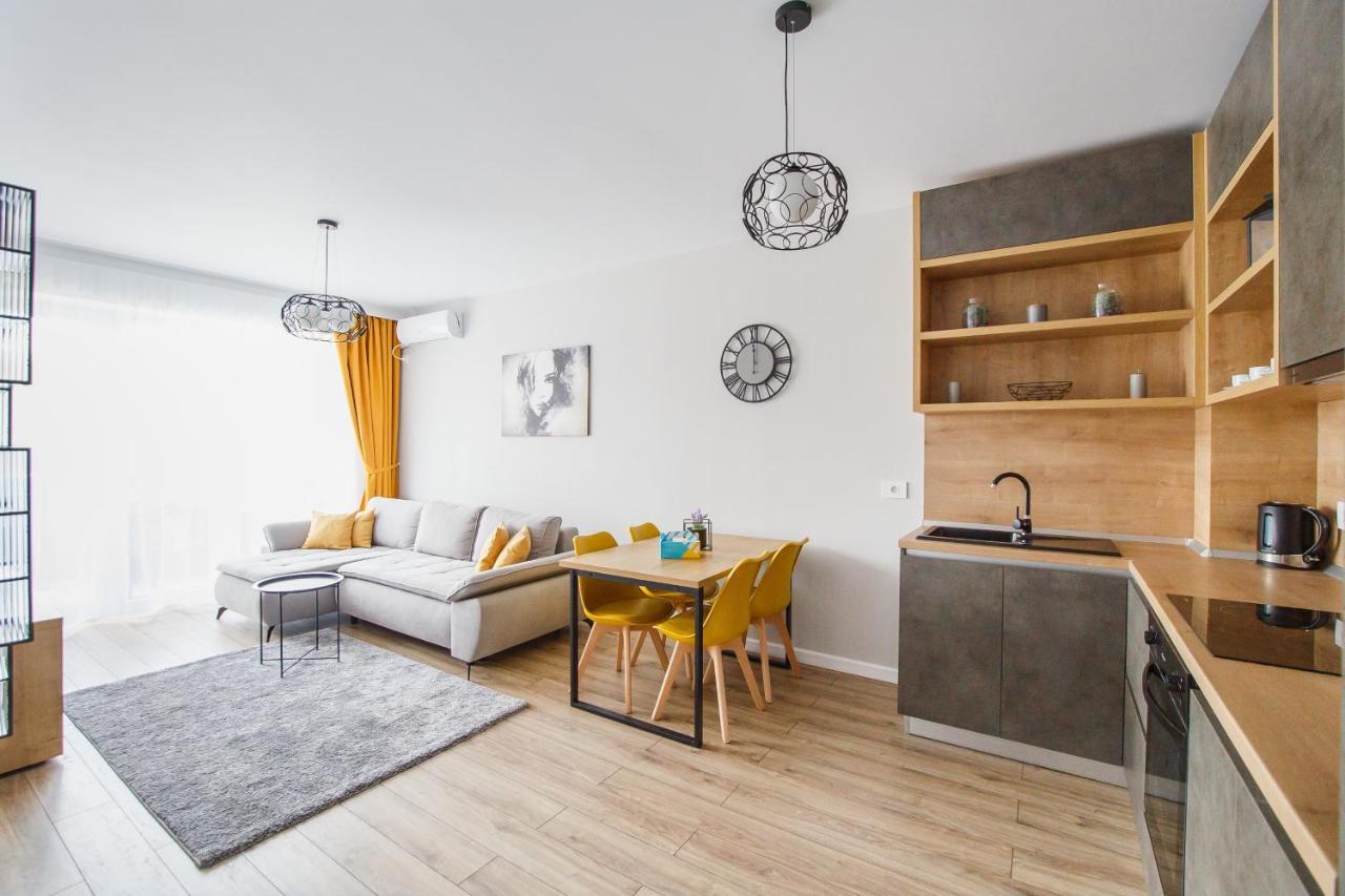 Gorgeous Home At Prima Universitatii Oradea Ngoại thất bức ảnh